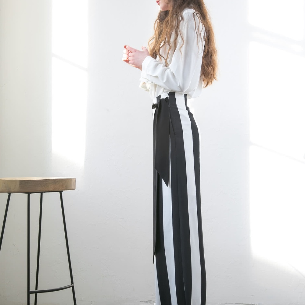 Action Line Pants - Picture 4 of 5